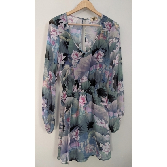 Show Me Your Mumu Rainey Mini Dress in Water Lily - Picture 3 of 9